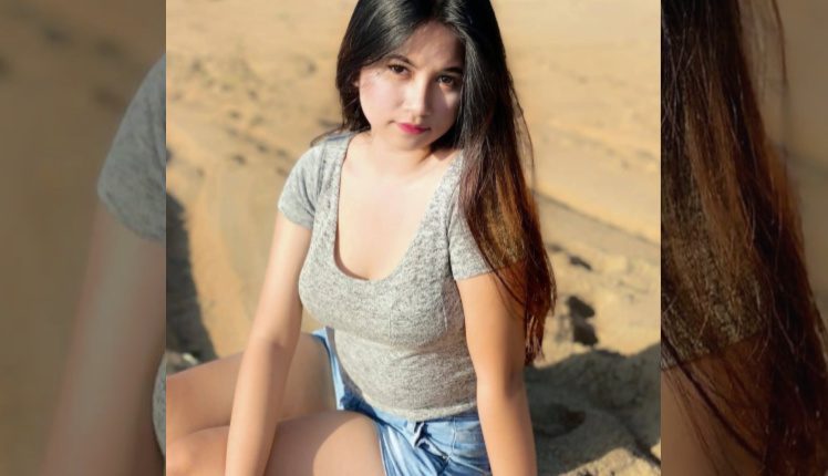 Ceritasexsdewasa Ngentot Fanny Gadis Kecil Tapi Montok Murid Les Ku